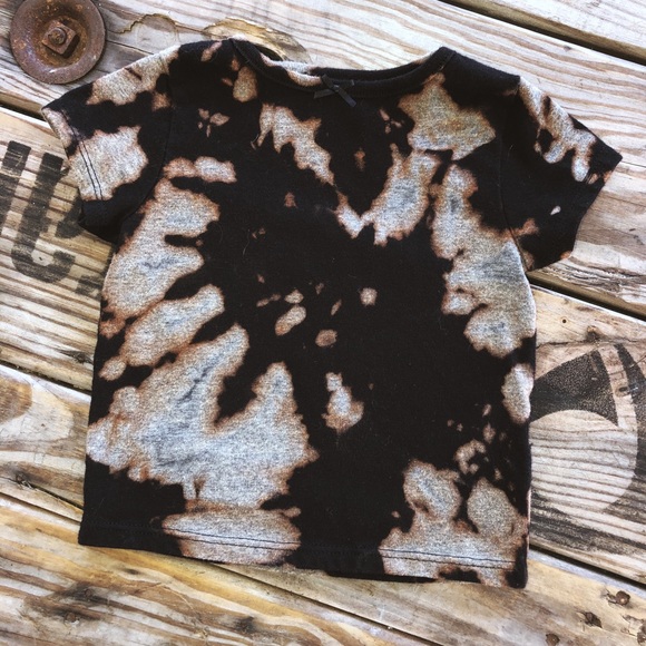 Tie dyed tops - Picture 1 of 3